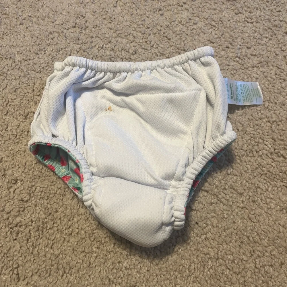 Charming Strawberry Print Diaper Cover
